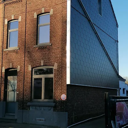 Près De L'aéroport De Alloggio in famiglia *