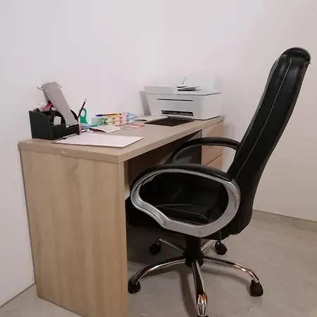 Alloggio in famiglia Près De L'aéroport De *