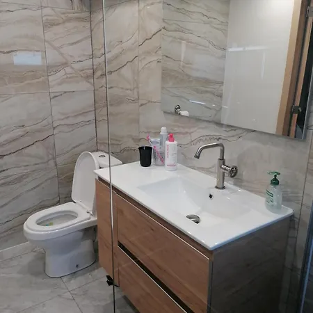 Alloggio in famiglia Près De L'aéroport De Charleroi